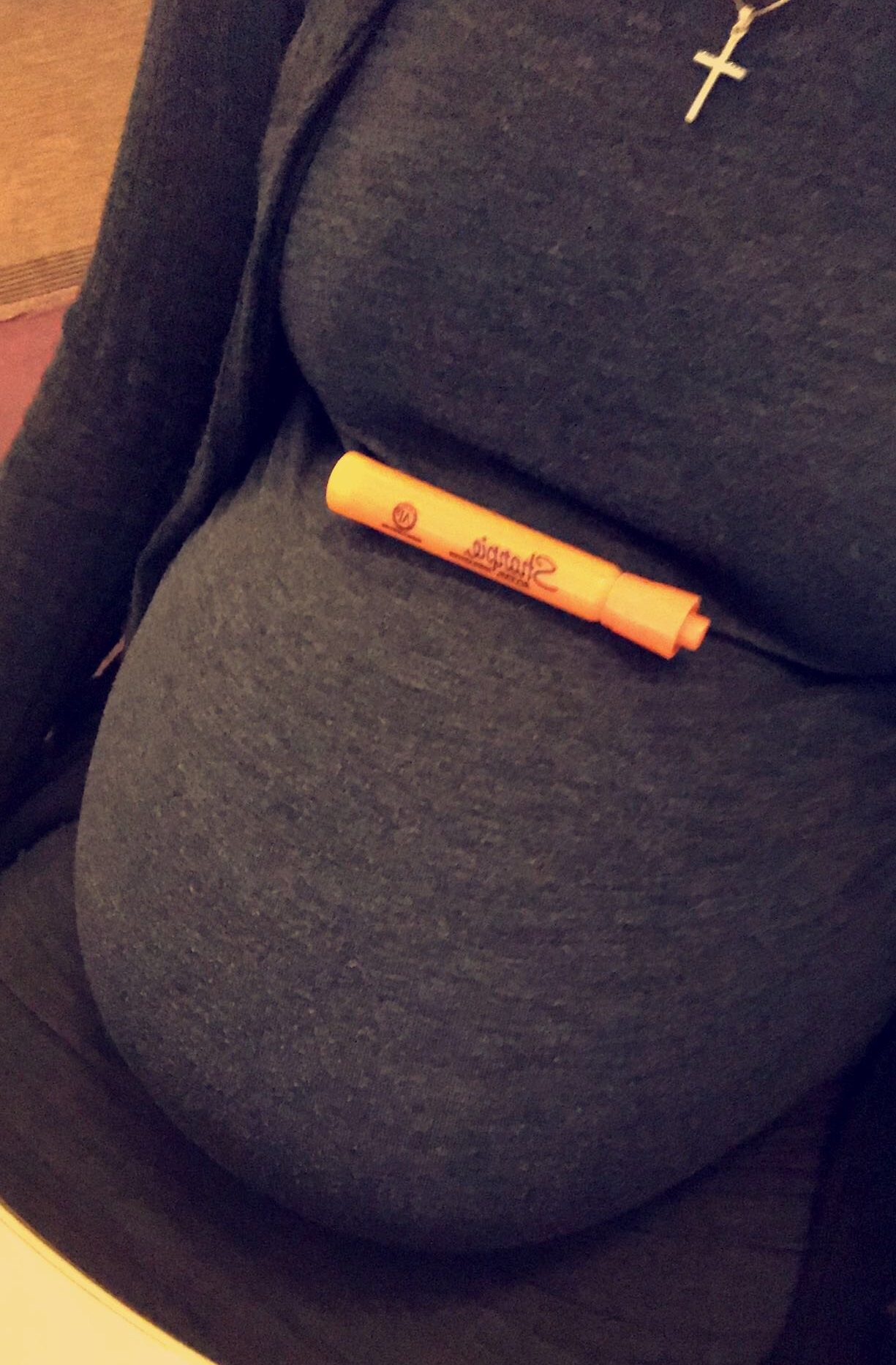 the struggles of working while pregnant
